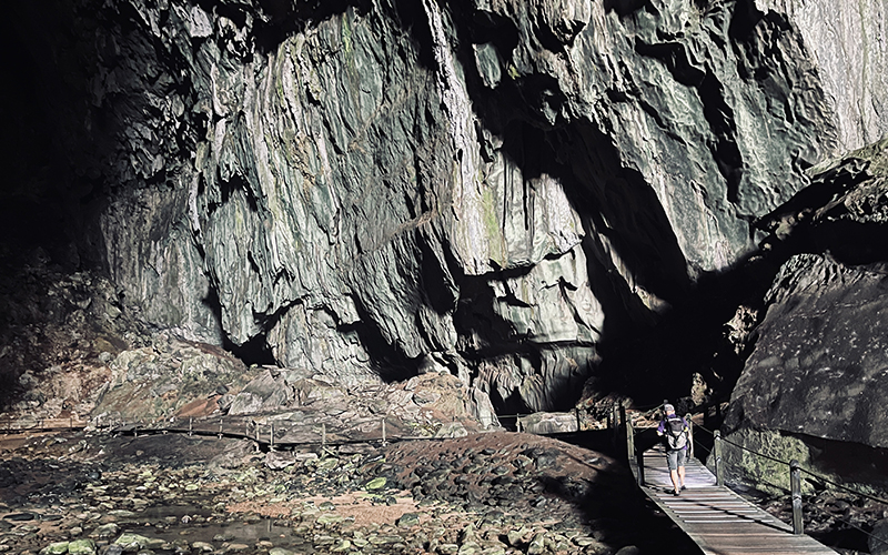 Visiting Deer Cave at Sabah is like stepping into a Batman film